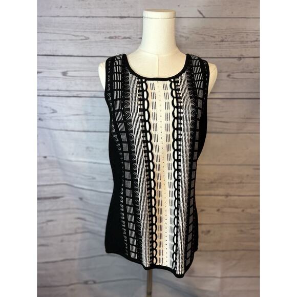 White House Black Market Tops - WHBM Black & White Patterned Sleeveless Knit Sweater Tank Top Size Large NWT
